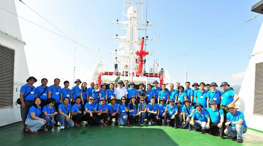 Tập đoàn Dầu khí Việt Nam thăm, động viên cán bộ chiến sĩ, người dân tại huyện đảo Trường Sa và Nhà giàn DK1/9 – Ba Kè